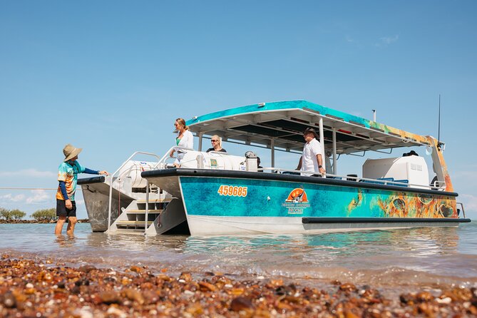 SCENIC AND PREHISTORIC CRUISE - Sparkling Wine & Gourmet Platters - Roebuck Bay beach walk: dinosaur tracks you can stand in