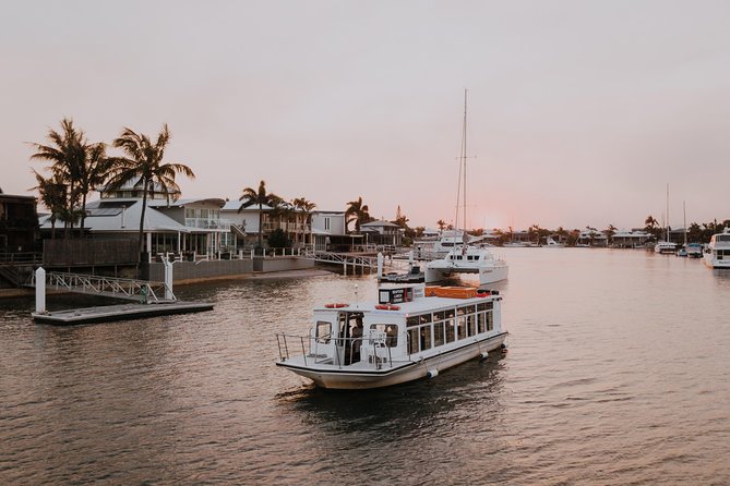 Seafood Lunch Cruise - Who should book this seafood lunch cruise, and who should skip it