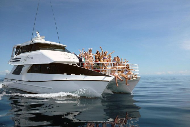 Seastar Luxury Outer Great Barrier Reef Island and Reef Tour - Why Michaelmas Cay and Hastings Reef are such a good pairing
