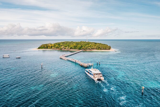 Snorkelling and Glass Bottom Boat at Green Island from Cairns - Pool and Island Facilities: Where the Comfort Comes In