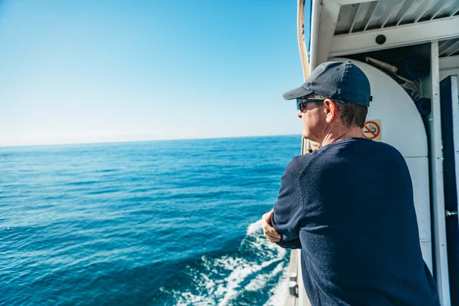 Spirit of Gold Coast 2.5-Hour Whale Watching Tour - Aqua Adventure Centre check-in, Broadwater departure, and first impressions