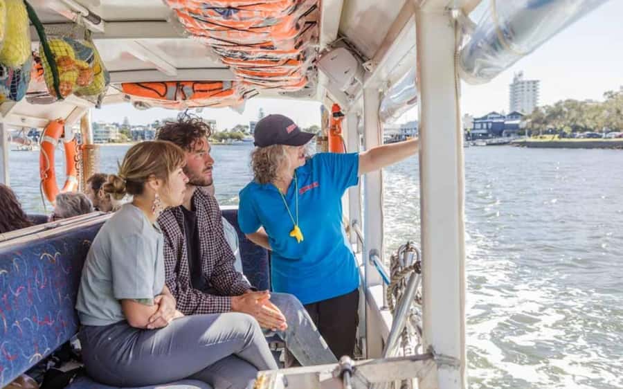 Sunshine Coast: 1-Hour Land and Water Tour - Price and value: what $35 buys you in 1 hour