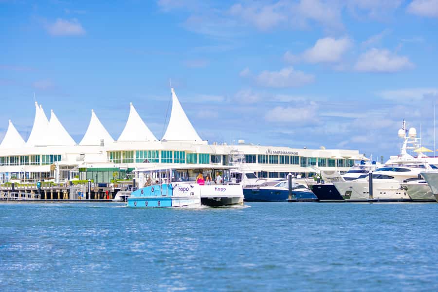 Surfers Paradise: 2-Hour Gold Coast Sightseeing Cruise - HOTA Home of the Arts stop, good for photos and a quick reset