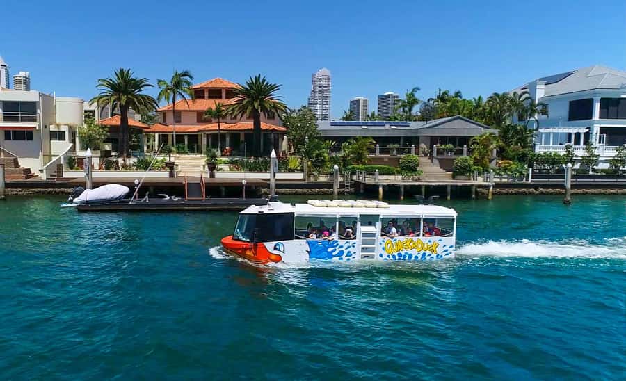 Surfers Paradise: Guided Gold Coast Amphibious Bus Tour - Surfers Paradise Beaches: How To Watch, Not Just Snap