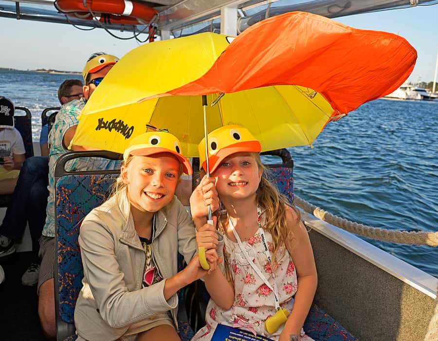 Surfers Paradise: Guided Gold Coast Amphibious Bus Tour - Duration And Pace: One Hour Sounds Short, But It Works