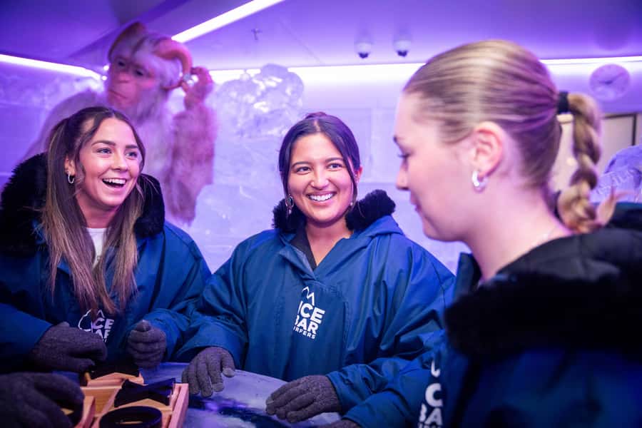 Surfers Paradise: IceBar Entry Ticket and Drink - IceBar Surfers Paradise in plain terms: what this is really like