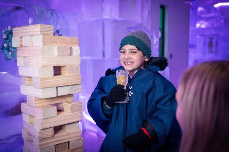 Surfers Paradise: IceBar Entry Ticket and Drink - Ice sculptures, design details, and the photo reality
