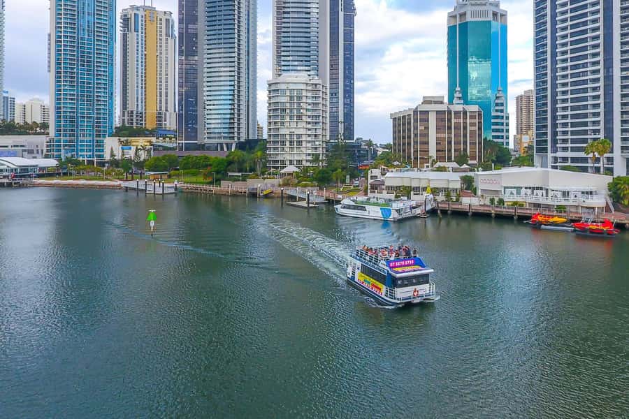 Surfers Paradise: Sightseeing Morning River and Canal Cruise - Where the cruise starts, and what you’ll notice right away