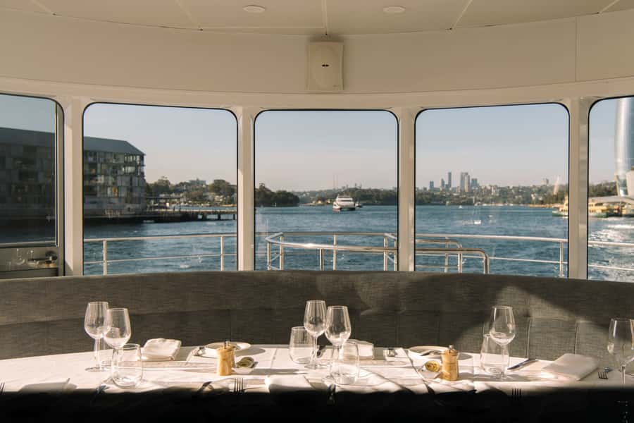 Sydney: 3-Course All Inclusive Dinner Harbour Cruise - The Harbour Bridge and Opera House pass: how to get the best photos