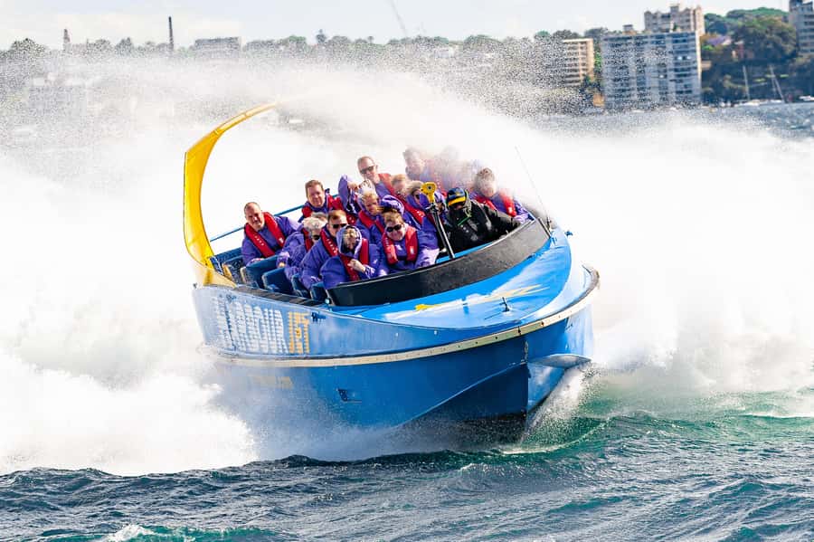 Sydney: 30-Minute Jet Boat Ride from Darling Harbour - Why this 30-minute jet boat ride feels like a full event