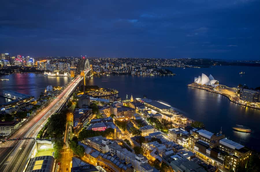 Sydney: Big Bus Panoramic Night Tour by Open-Top Bus - The Live Guide: What You Gain, and What You Might Miss