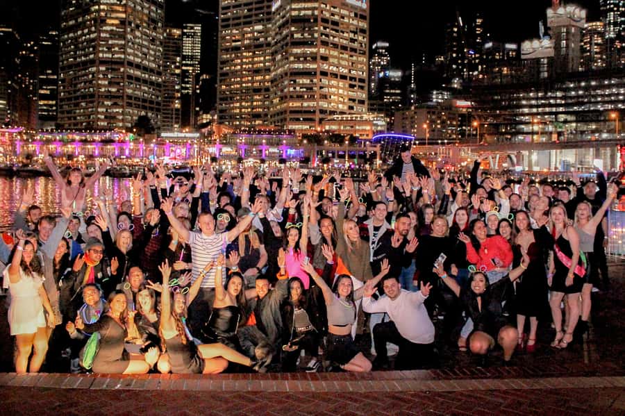 Sydney: Big Night Out Pub Crawl with Local Party Hosts - The Scary Canary Start: Meet Your Hosts and Get Rolling Fast