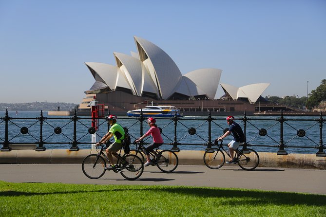 Sydney Bike Tours - Guides make or break this kind of tour