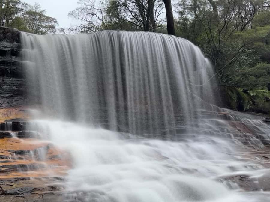 Sydney: Blue Mountains National Park Tour with River Cruise - Kings Tableland and Evans Lookout: where the views feel less crowded