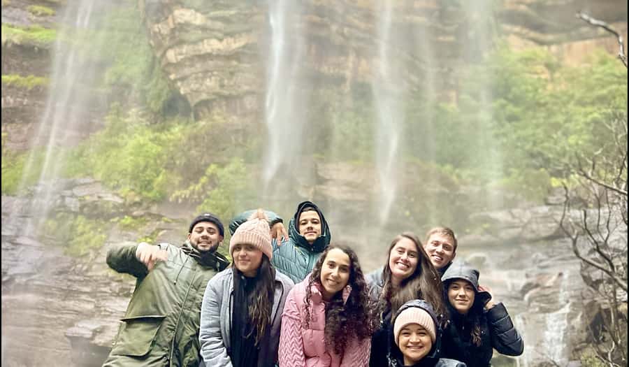 Sydney: Blue Mountains Tour with Scenic World & Lunch Option - Entering Featherdale Wildlife Park Before the Crowds