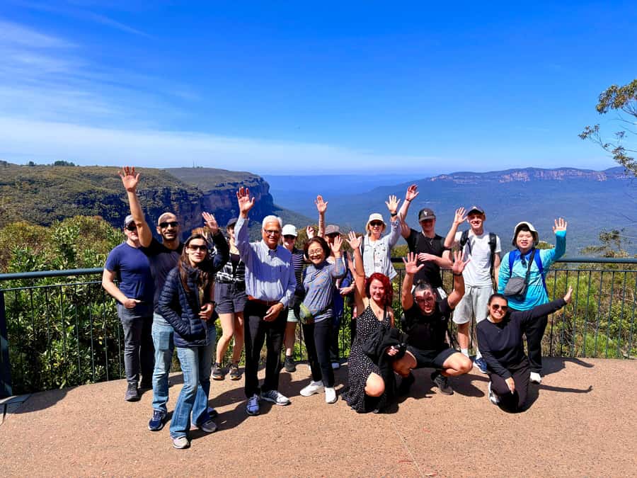 Sydney: Blue Mountains Tour with Scenic World & Lunch Option - What to Pack, and How to Handle Weather and Crowds