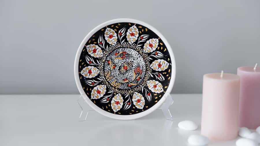 Sydney: Ceramic Plates & Bowls Paint and Sip Classes - Should you book it or skip it?