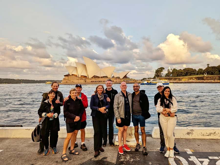Sydney: City & The Rocks 3.5-Hour Walking Tour with a Drink - Museum of Sydney to Hyde Park: architecture and power in motion