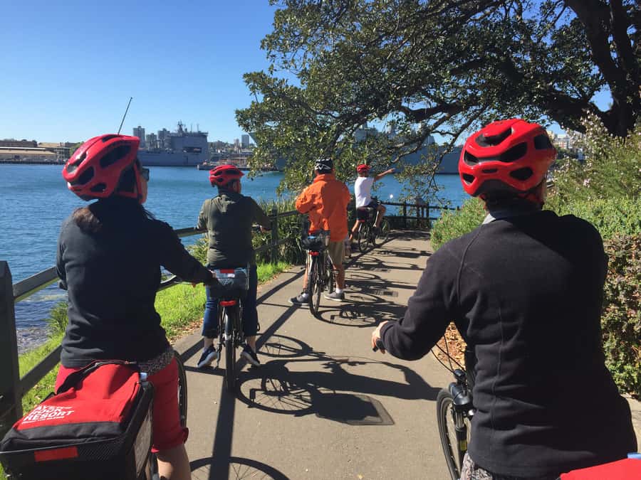 Sydney: Guided Harbour E-Bike Tour - Crossing the Sydney Harbour Bridge on an e-bike, safely and on your pace