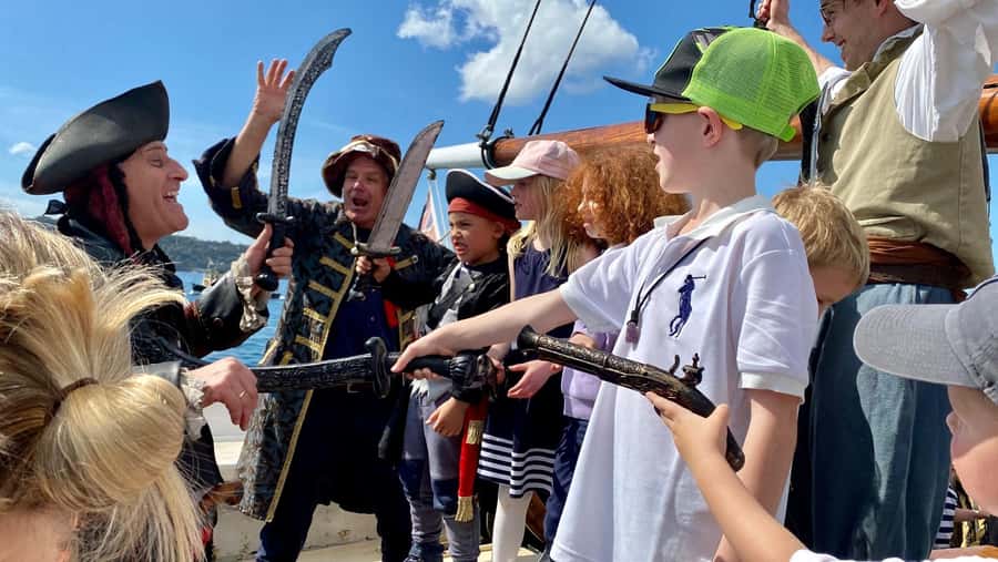Sydney Harbor: Theatrical Pirates Cruise - Your 90 Minutes on Sydney Harbor, Built Like a Show