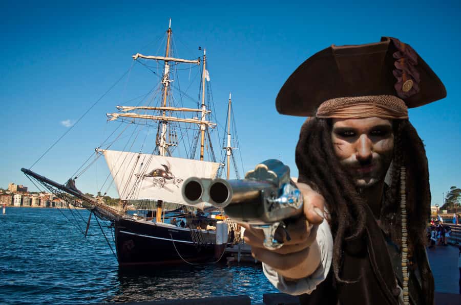 Sydney Harbor: Theatrical Pirates Cruise - Getting Your Pirate Gear Right (Without Overpacking)