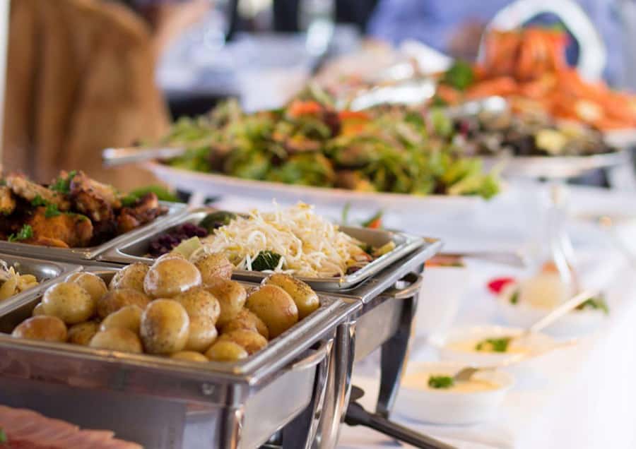 Sydney Harbour: 3-Hour Lunch Cruise with Live Music - Live Music on Deck: Enjoy It, Then Choose Your Spot