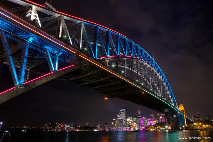 Sydney Harbour: 30 Minute Slow Jet Boat Vivid Cruise - Why a slow jet boat is a smart Vivid viewing plan