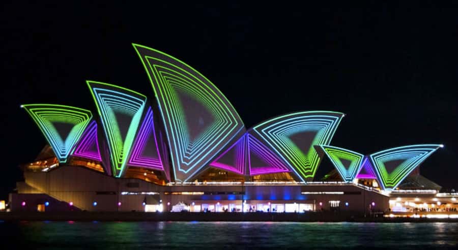 Sydney Harbour: 30 Minute Slow Jet Boat Vivid Cruise - What you will see on the water, from Opera House to Circular Quay