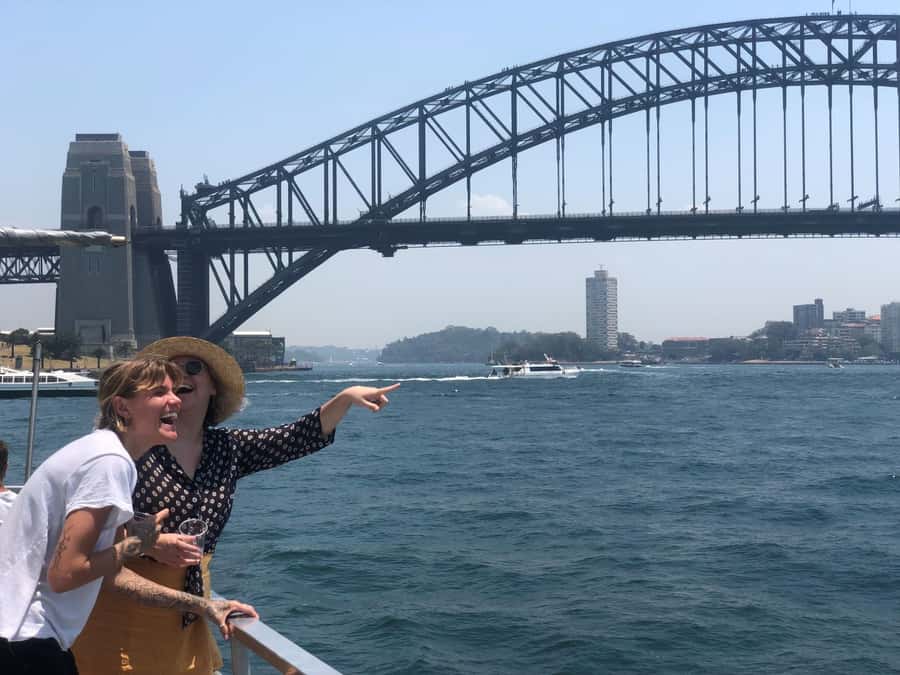 Sydney: Harbour Cruise with Buffet Lunch - Buffet lunch on the harbour: 13 options and real choice