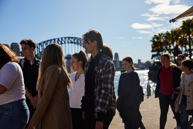 Sydney Harbour Discovery Cruise Including Lunch - Cruising Sydney Harbour, icons plus the in-between views