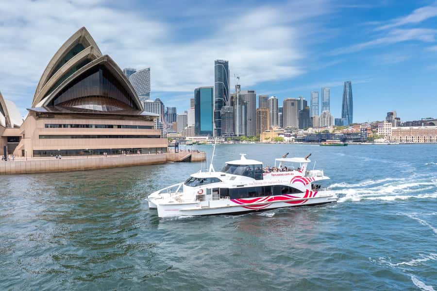 Sydney Harbour Sightseeing Cruise from Circular Quay - Clark Island, Shark Island, and the harbour islands you might miss