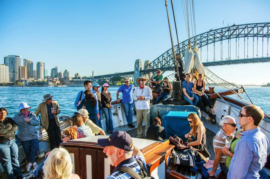 Sydney Harbour: Tall Ship Lunch Cruise - Should you book this Sydney Harbour Tall Ships lunch cruise?