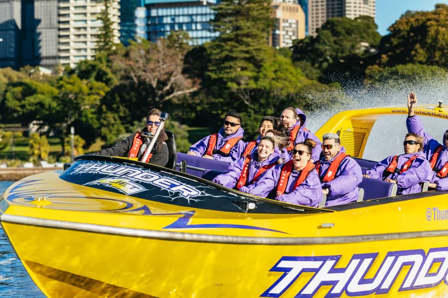 Sydney Harbour: Thunder Thrill Jet Boat Ride - Why this jet boat beats a standard harbour cruise