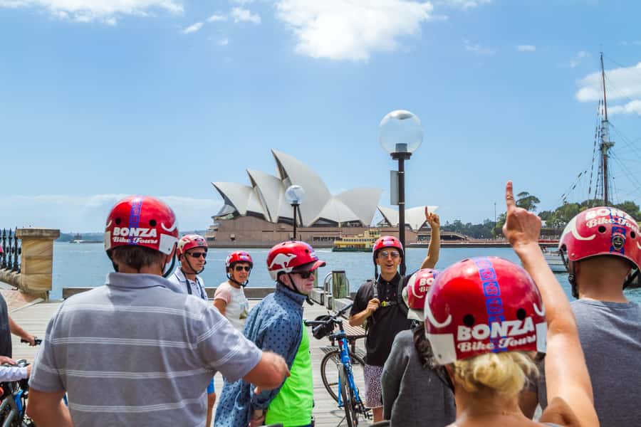 Sydney: Iconic Sights 4-Hour Bike Tour - Opera House to the Harbour Bridge: the icons, in the right order