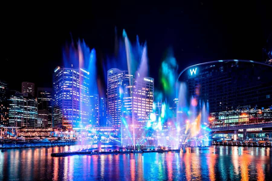 Sydney: Intimate Vivid Harbour Cruise with Canapes - Getting to Pier 2, Walsh Bay, without losing time