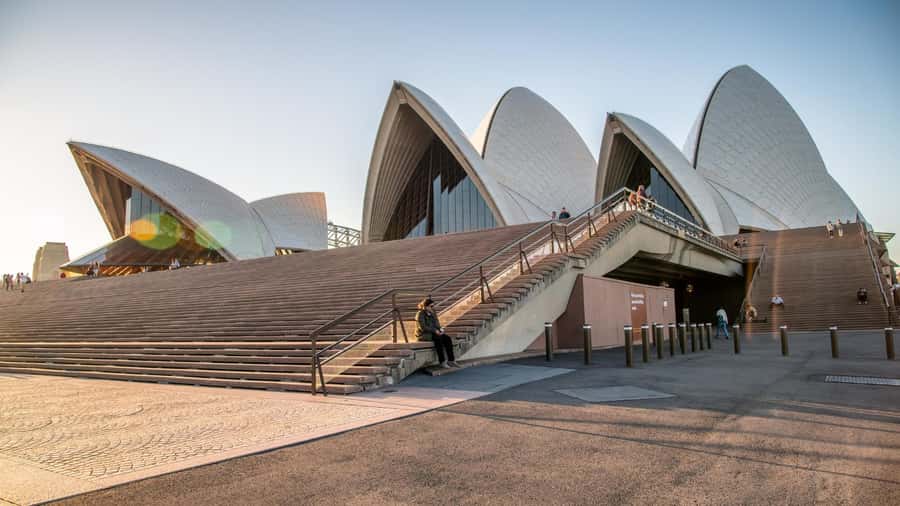 Sydney Private & Custom Walking Experience with a Local - A custom Sydney walk that starts with you