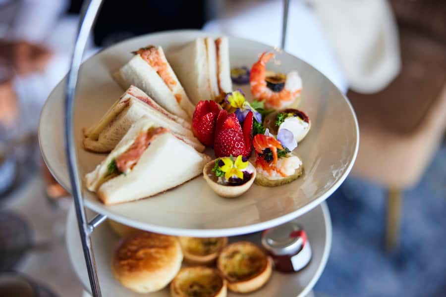 Sydney: Relaxing High Tea Cruise on Sydney Harbour - Should you book the Sydney Harbour High Tea Cruise?