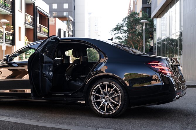 Sydney's Best Airport Arrival Transfers - Airport to CBD - Should You Book This Transfer From Sydney Airport?