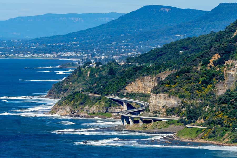 Sydney: Sea Cliff Bridge, Kiama Blowhole and Farmlands Tour - Key reasons this tour gets strong ratings