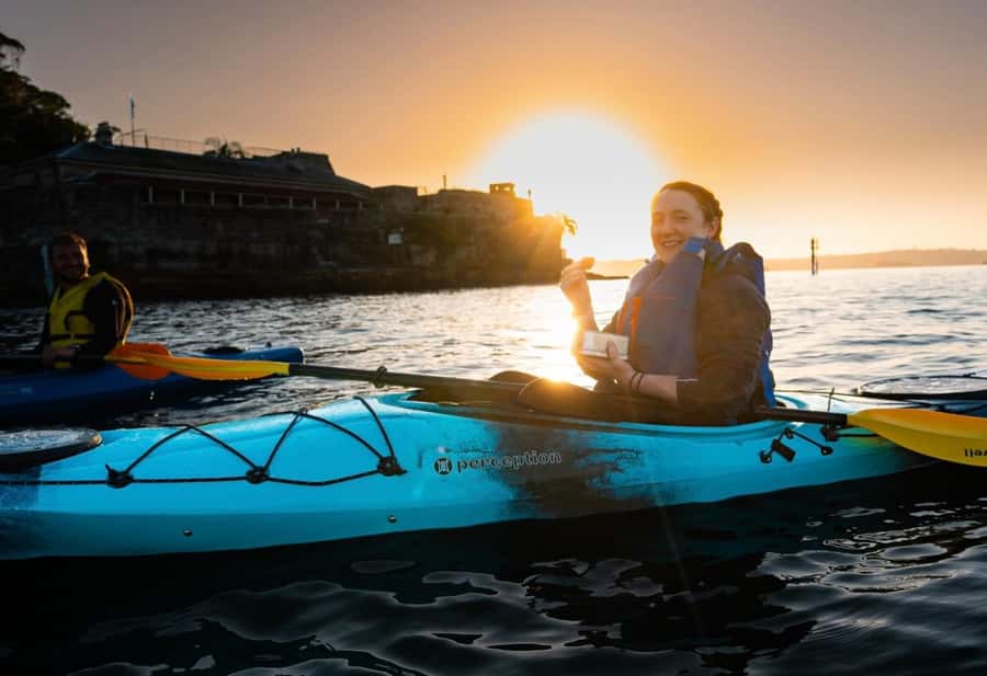 Sydney: Sunset Kayak Tour with Opera House Views - McMahons Point Sunset Stop: When You Get Time to Look Back