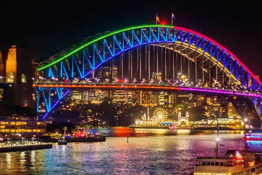 Sydney: Vivid Harbour Cruise with Canapes - What a 90-minute Vivid catamaran cruise feels like