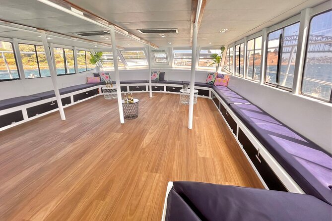 Sydney: Whale Watching Adventure Cruise - Getting on board at Circular Quay, Eastern Pontoon