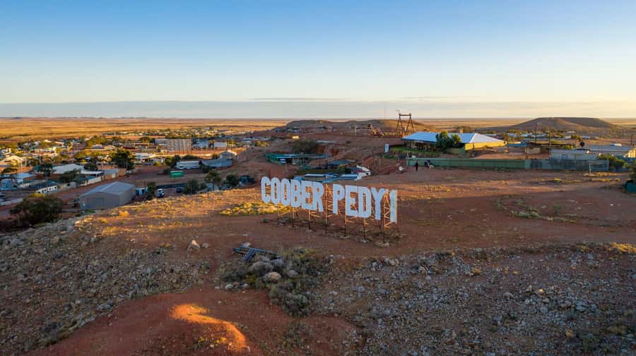 The Mail Run Tour - The Dingo Fence and the Great Artesian Basin connection