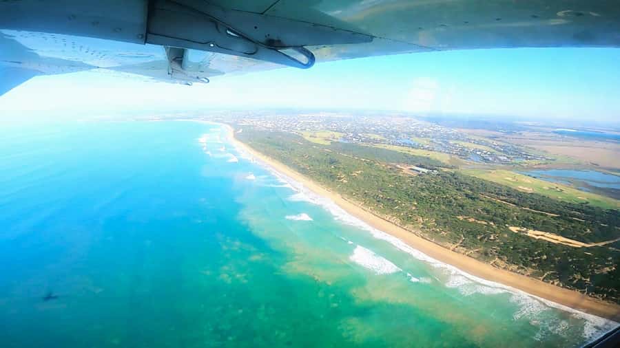 Torquay: Skydive over The Great Ocean Road - opt Melb pickup - Tandem training that keeps the focus on you, not fear