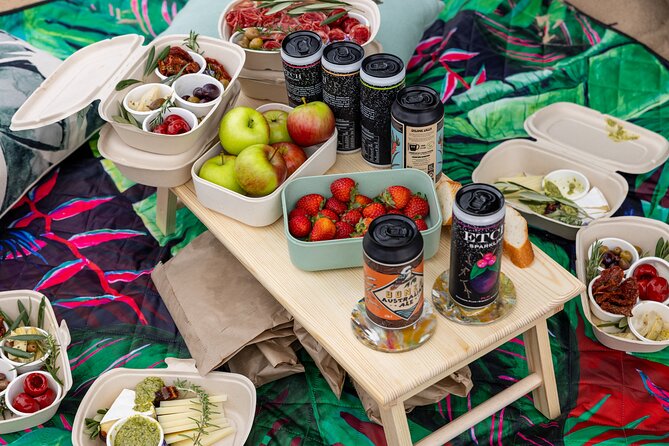 Ultimate Peninsula Adventure: Stand Up Paddle, Hot Springs, Hike, Lunch & Winery - Picnic lunch at a viewpoint, plus coffee and tea