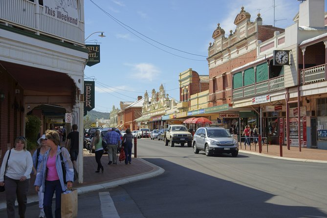 Wave Rock, York and Aboriginal Cultural Day Tour from Perth - Hippo’s Yawn: A Short Stop That Works as a Breather