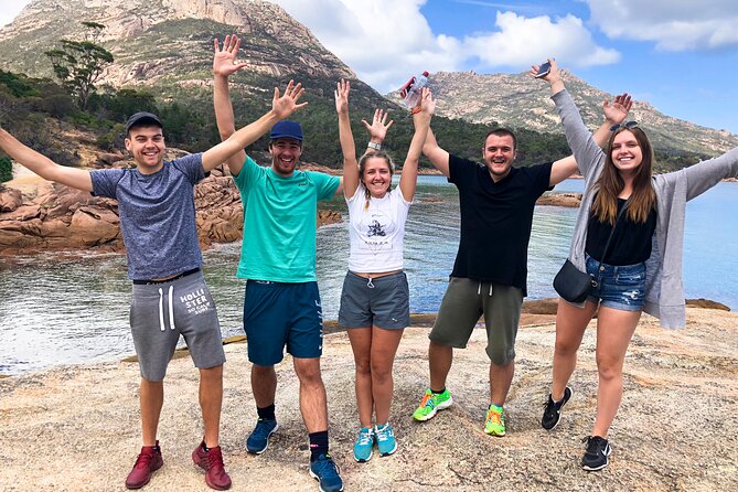 Wineglass Bay & Freycinet NP Full Day Tour from Hobart via Richmond Village - Marine Farm and Devils Corner: the food stop that also sells the region