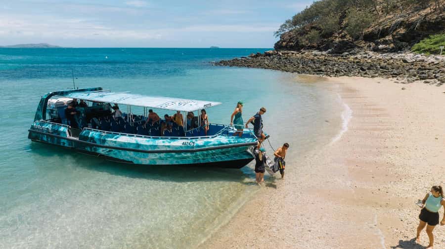 Yeppoon: Great Keppel Island Fast Boat Snorkel & Lunch Tour - White-sand beach time plus paddle boards and an inflatable pontoon